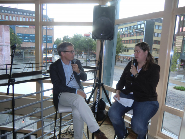 Göran Hägglund intervjuas av Elin Nordén. Foto: Torbjörn Edlund