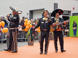 Los Mariachis underhöll med musik